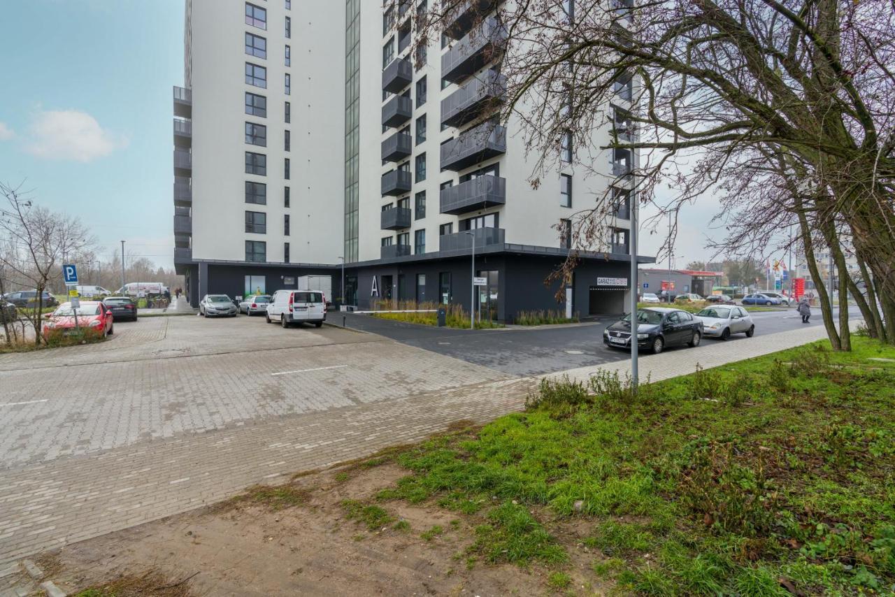 Widokowy Apartament Wojciechowskiego Parking I Loggia By Renters Prestige Poznań Esterno foto