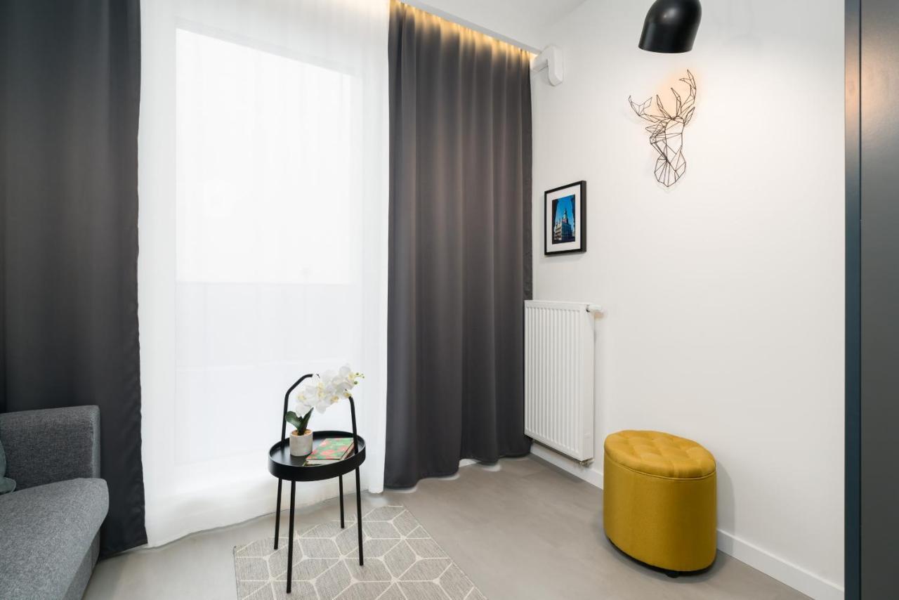 Widokowy Apartament Wojciechowskiego Parking I Loggia By Renters Prestige Poznań Esterno foto