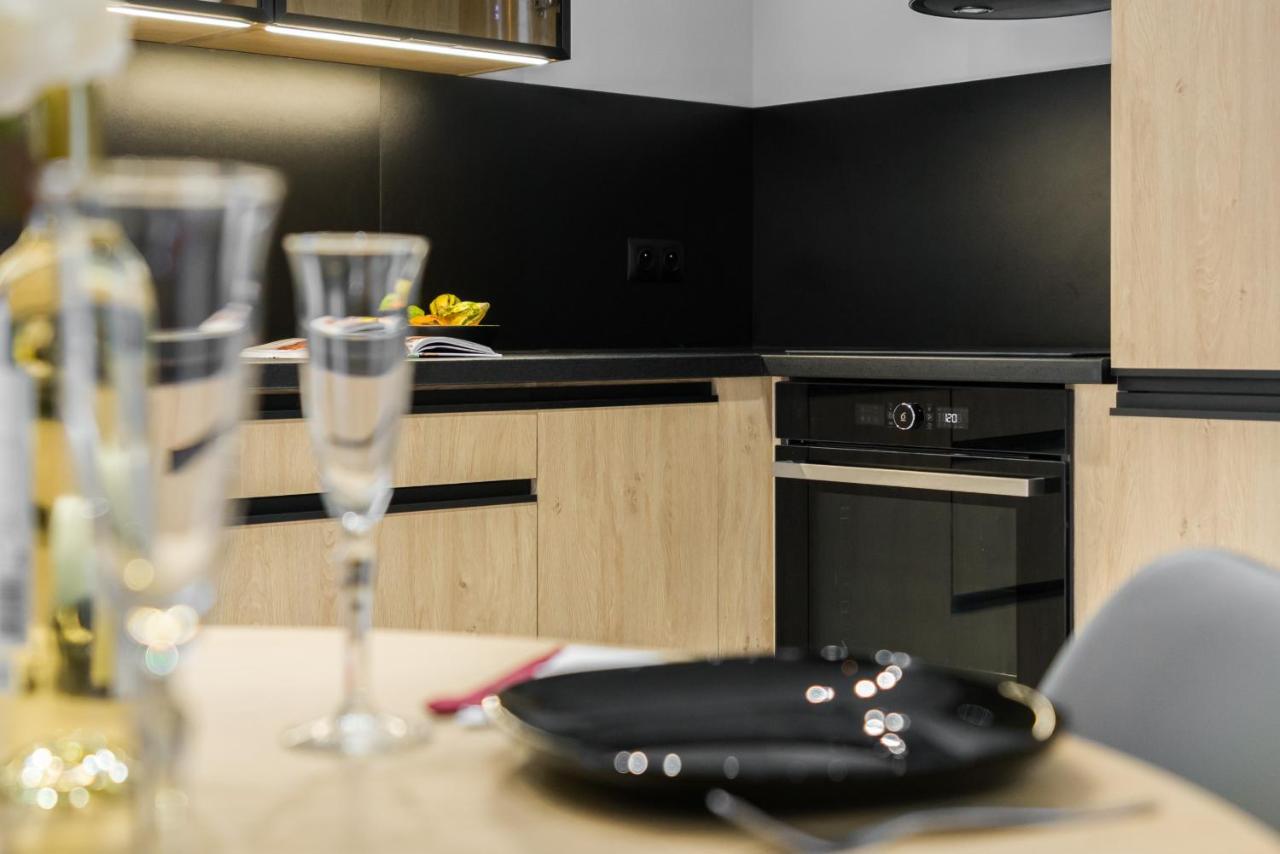 Widokowy Apartament Wojciechowskiego Parking I Loggia By Renters Prestige Poznań Esterno foto