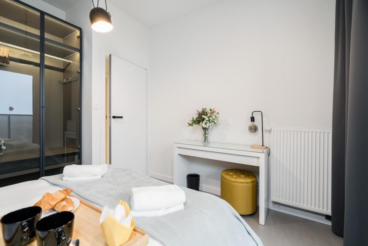 Widokowy Apartament Wojciechowskiego Parking I Loggia By Renters Prestige Poznań Esterno foto